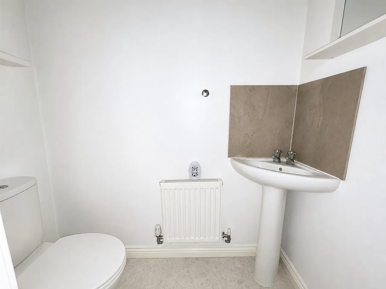 Queensway, Clifton, Swinton, Manchester, M27 8QE, photo 17