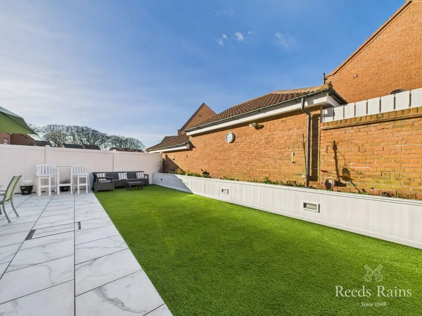 Willowdale Close, Bridlington, East Yorkshire, YO16, photo 11