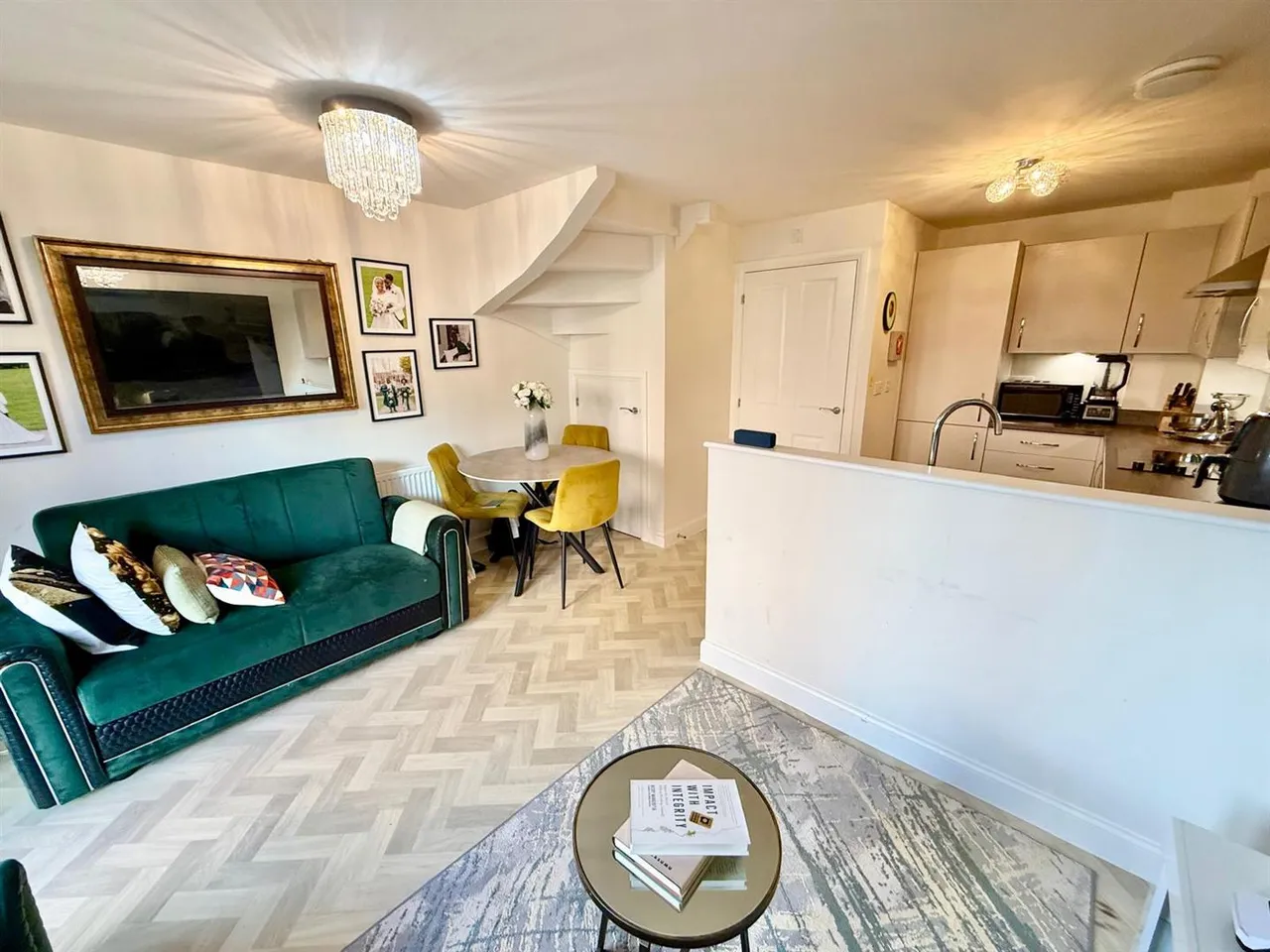 Treacle Avenue, Macclesfield, SK11, photo 5