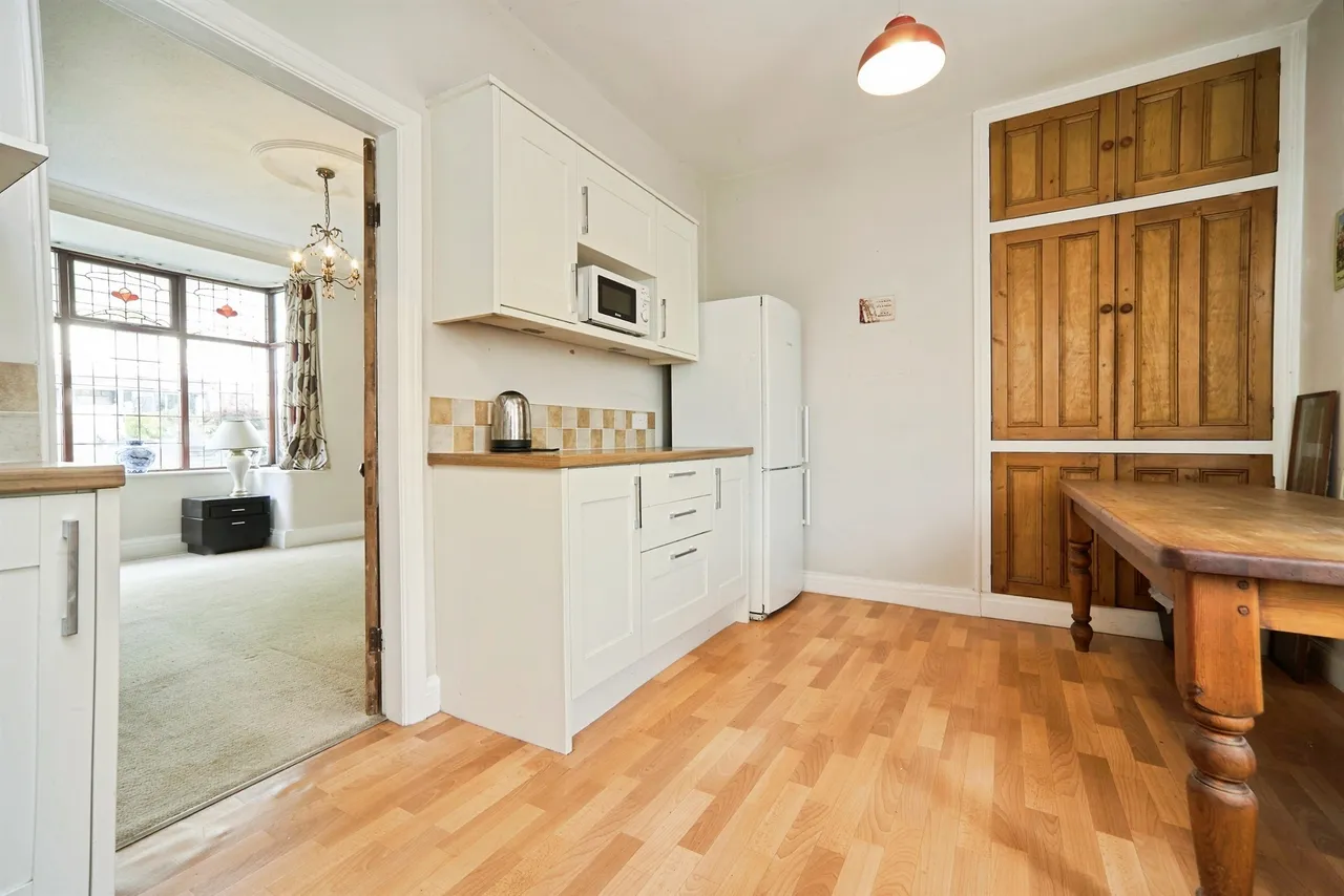 Rufford Drive, Yeadon, LS19, photo 8