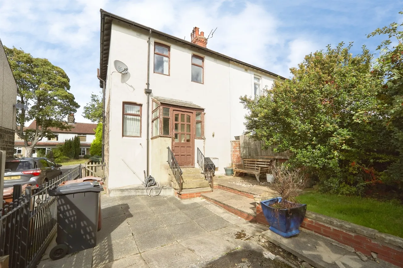 Rufford Drive, Yeadon, LS19, photo 9