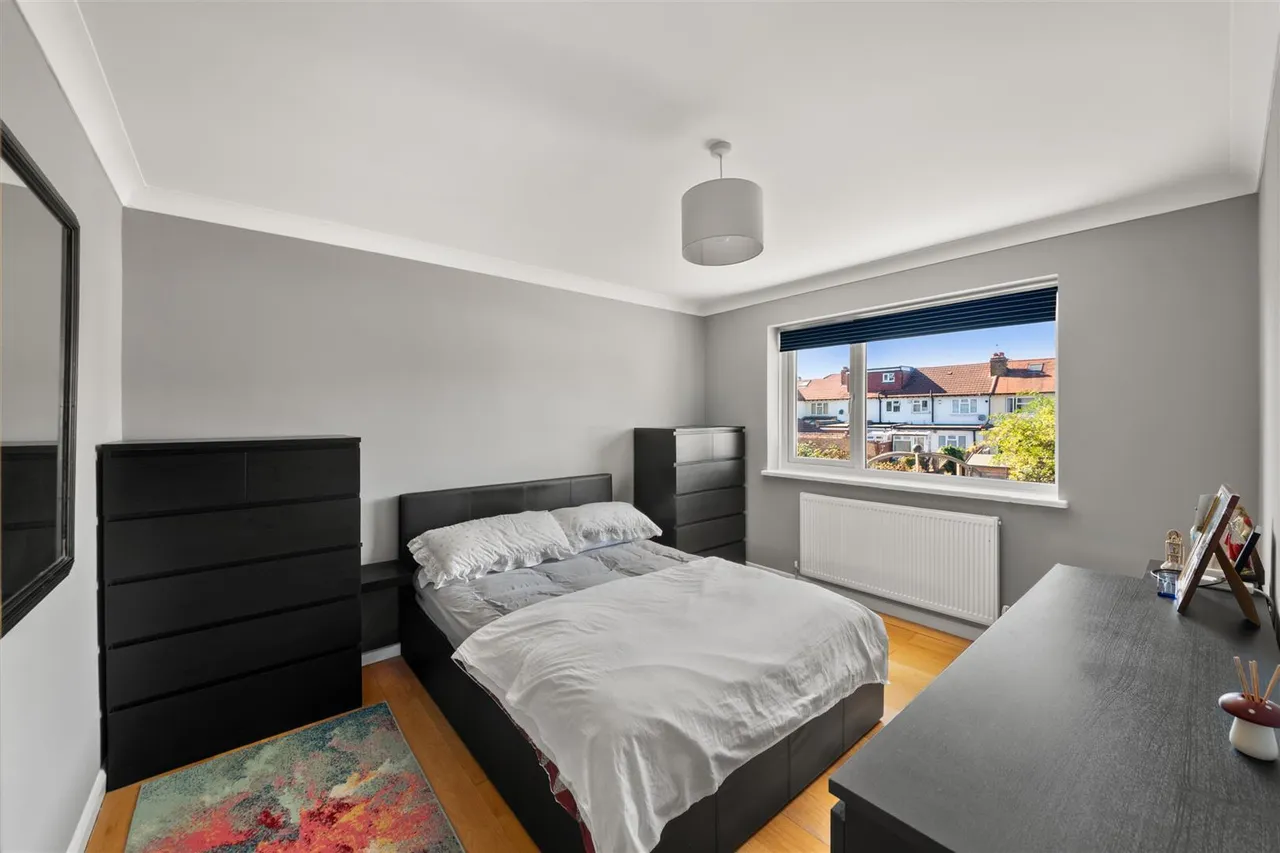 Charles Street, Hillingdon, photo 9