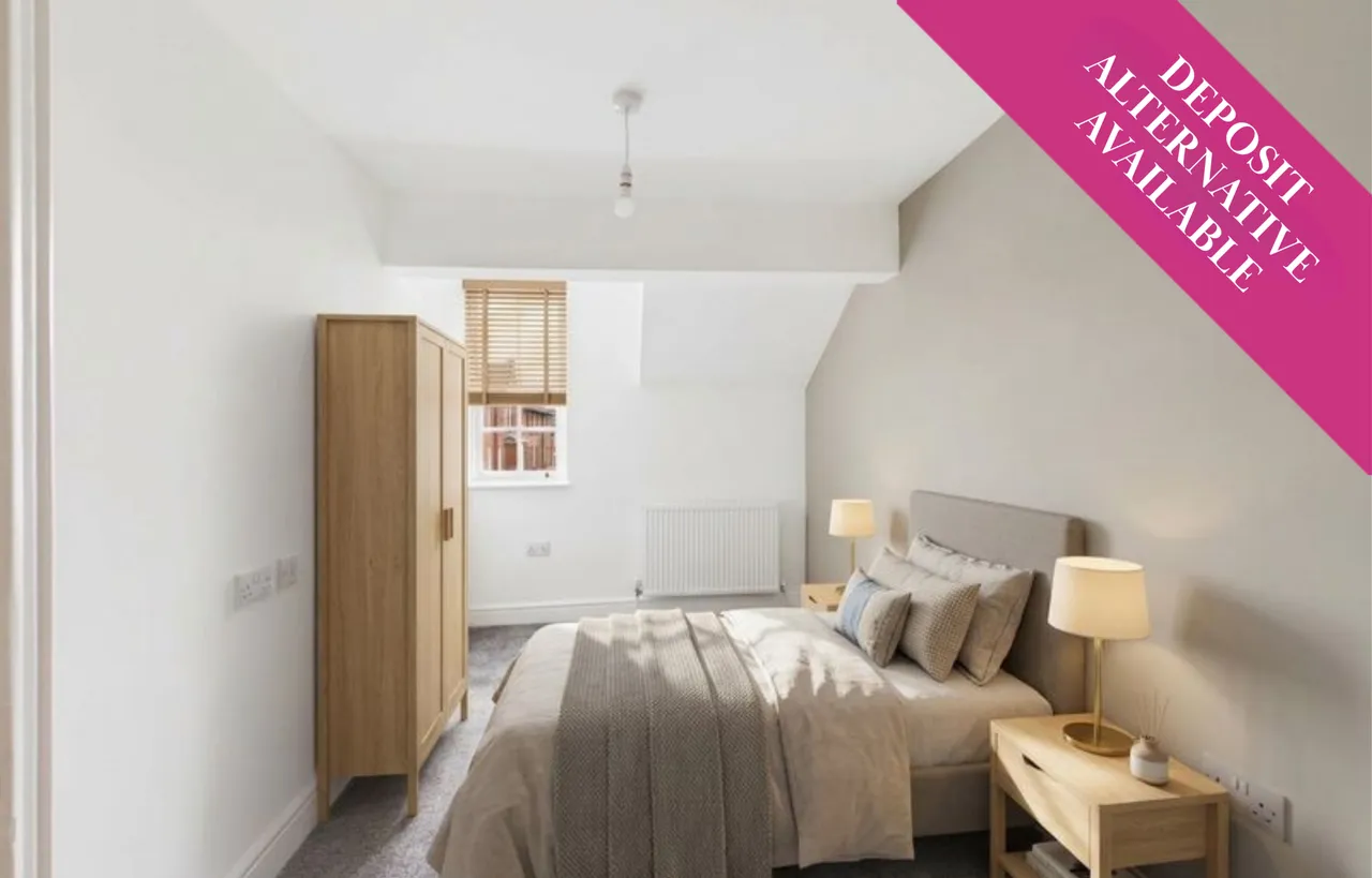 1 bed house to rent — Room 6, 8 St. Michaels Square, Gloucester, GL1 1HX