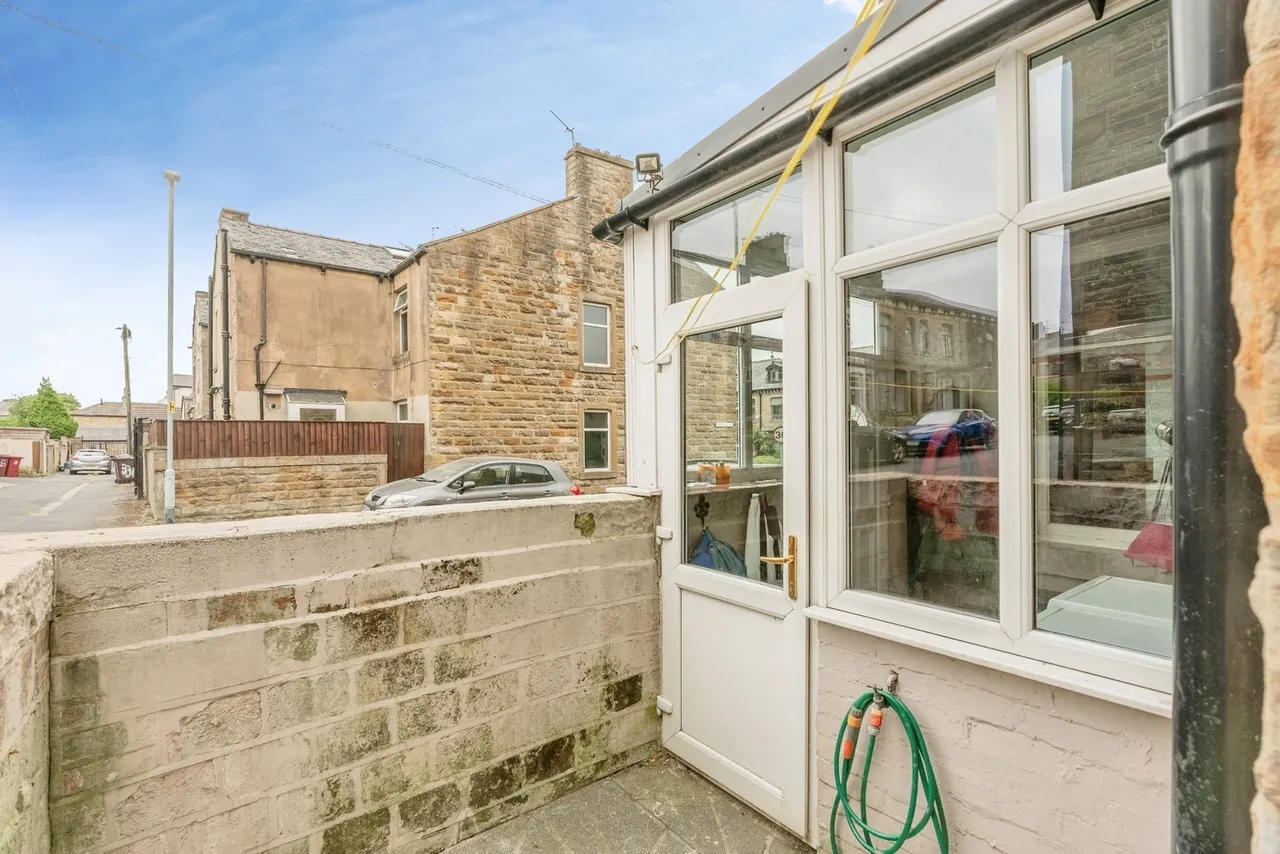 Padiham Road, Burnley, Lancashire, BB12, photo 18