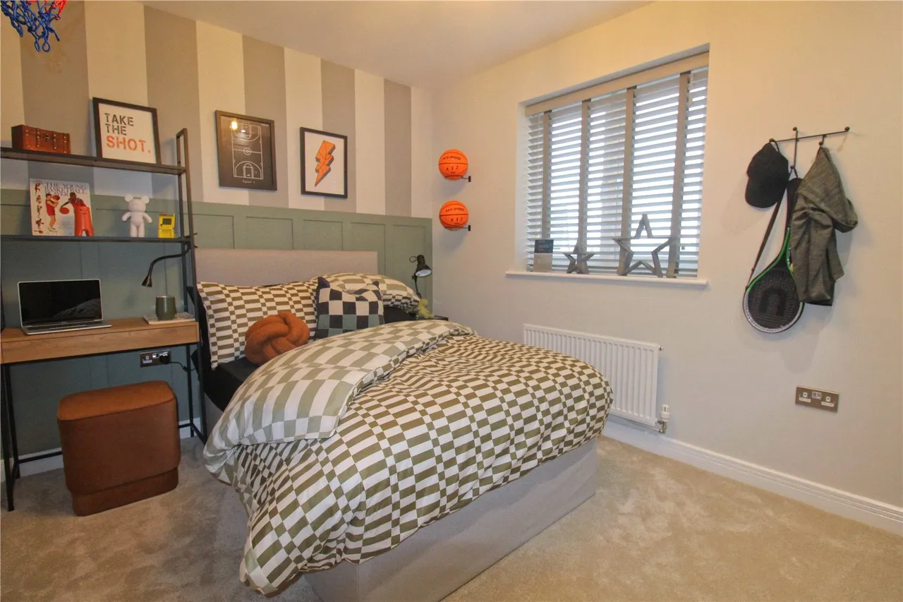 Rowden Chase, Chippenham, photo 16