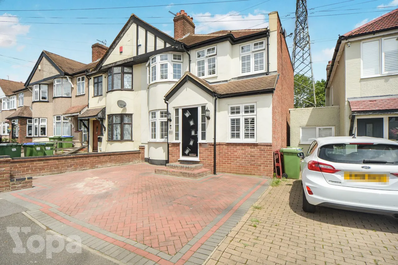 Yorkland Avenue, Welling, DA16, photo 20