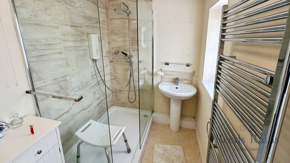 Dart Place, Newcastle, Staffordshire, ST5, photo 11