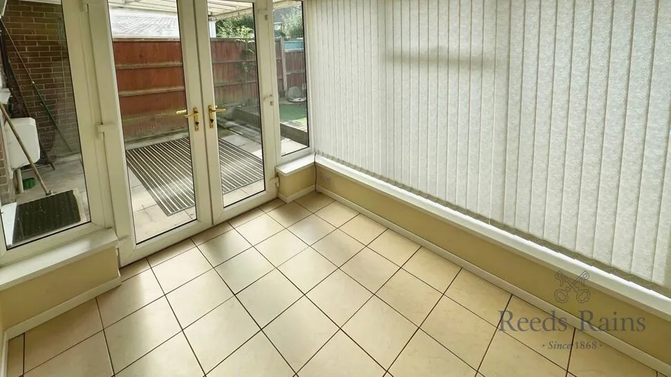 Dart Place, Newcastle, Staffordshire, ST5, photo 3
