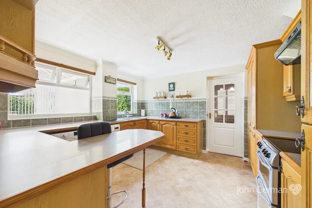 Station Road, Rolleston-on-Dove, photo 11