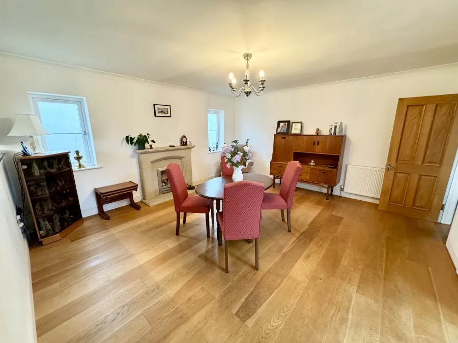 Bungalow Under Offer with 3 bedrooms in Hatfield Broad Oak, CM22, photo 19