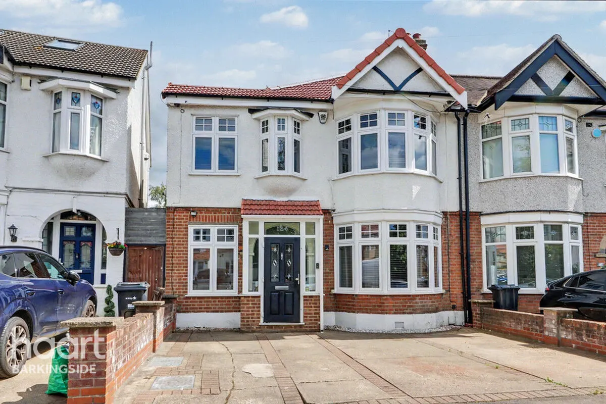 Bawdsey Avenue, Newbury Park, IG2, photo 27