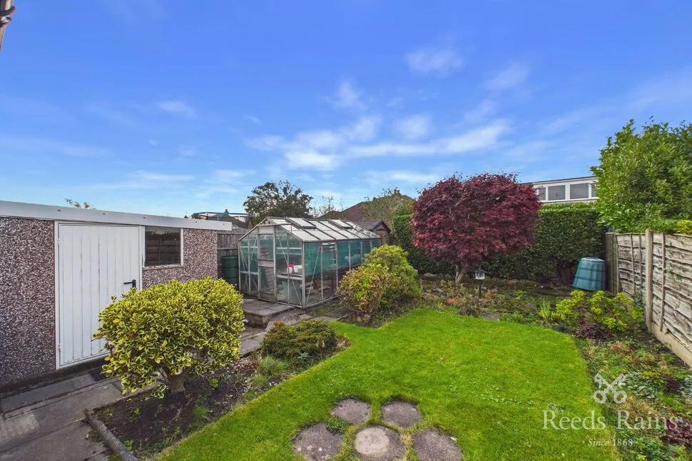 Ashbrook Avenue, Denton, M34, photo 8