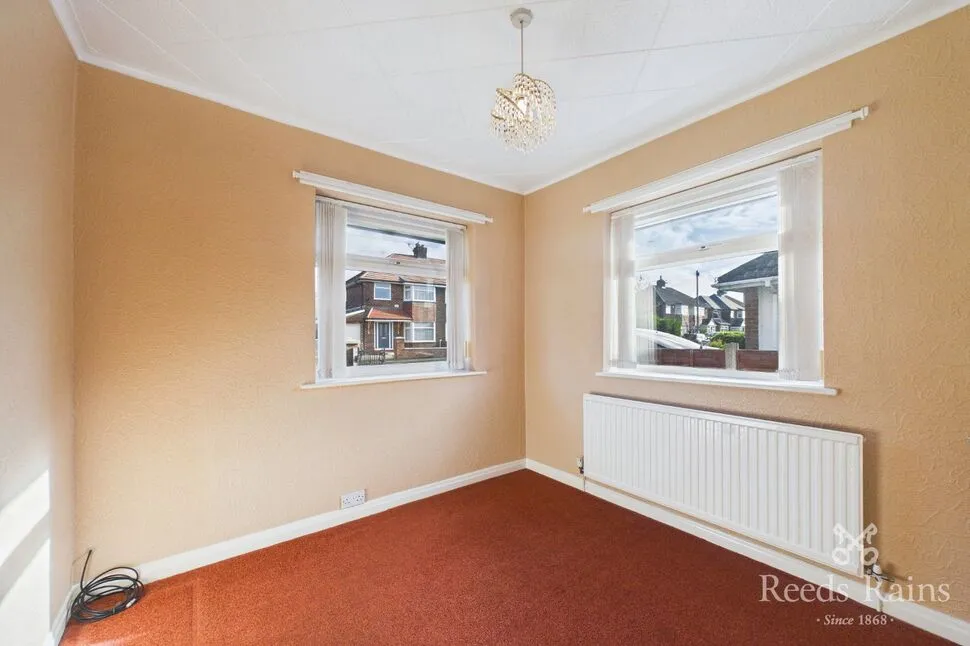 Ashbrook Avenue, Denton, M34, photo 6