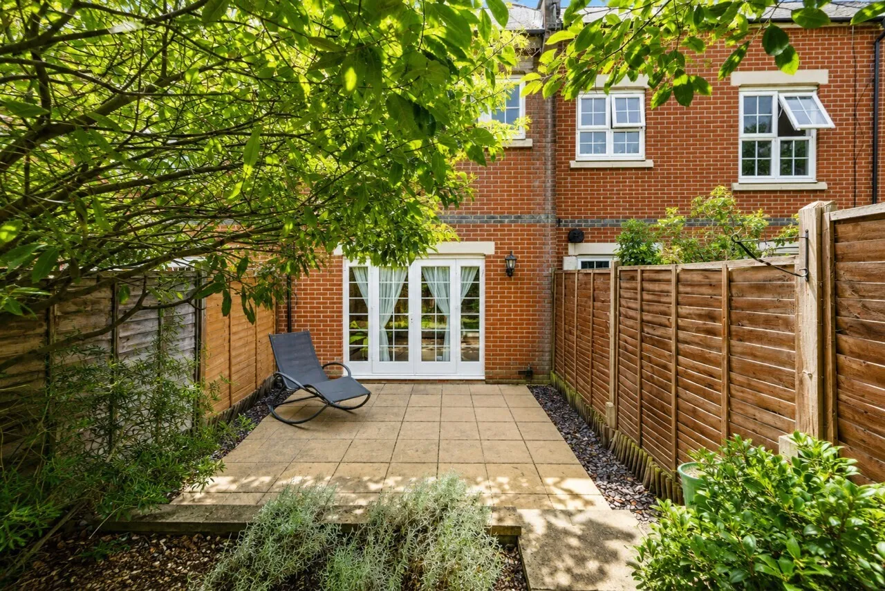 Beningfield Drive, London Colney, AL2, photo 19