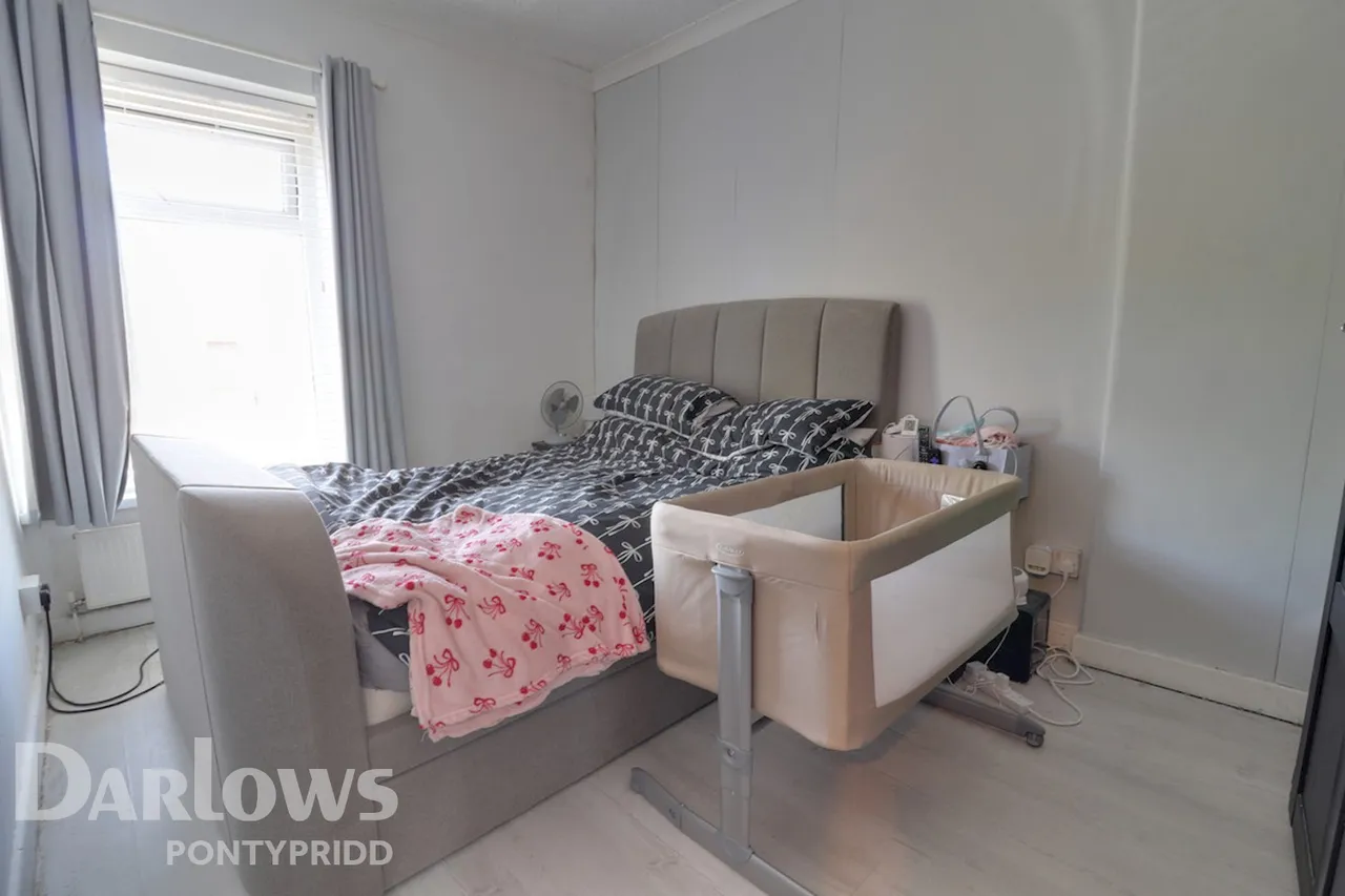Maritime Terrace, Pontypridd, photo 5