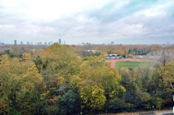 Queenstown Road, London, SW11, photo 8