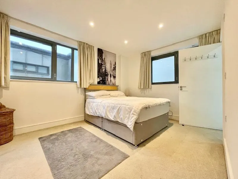 Bell Yard Mews, London SE1 3UY, photo 3