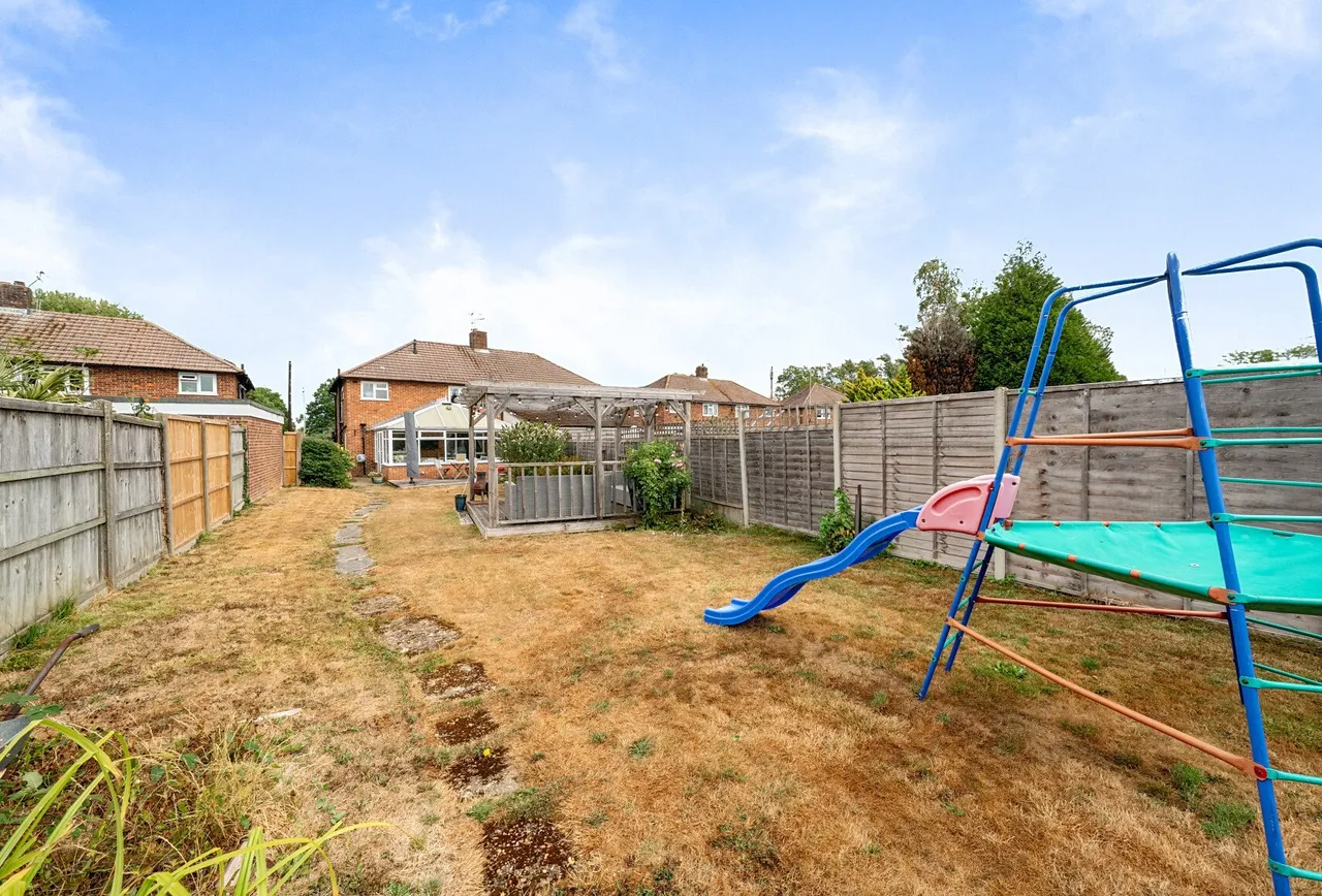 Sangers Drive, Horley, RH6 8AL, photo 9