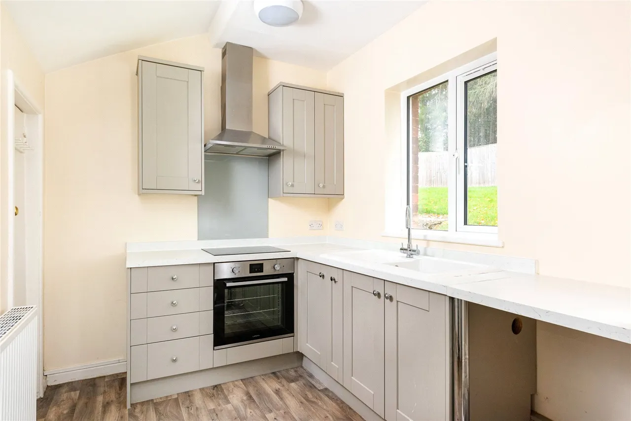 Back Drive Cottages, Lillingstone Dayrell, MK18, photo 3
