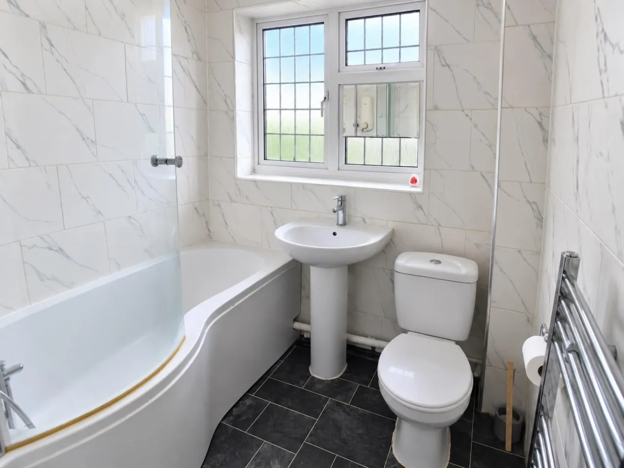 Myrtle Close, photo 11