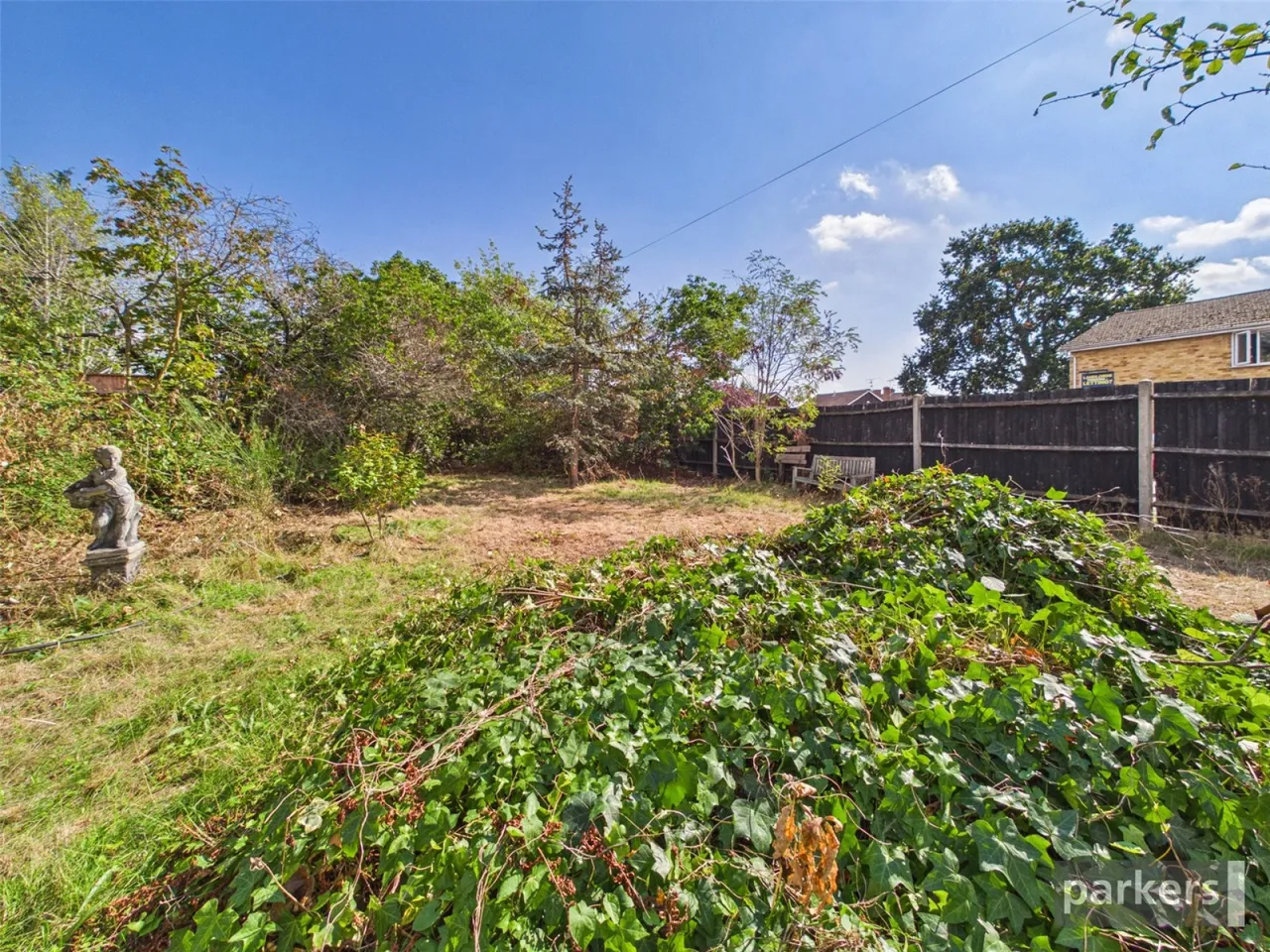 Silver Fox Crescent, Woodley, RG5, photo 13