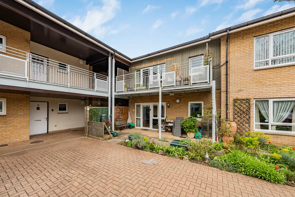 Patrons Way East, Denham Garden Village, photo 34