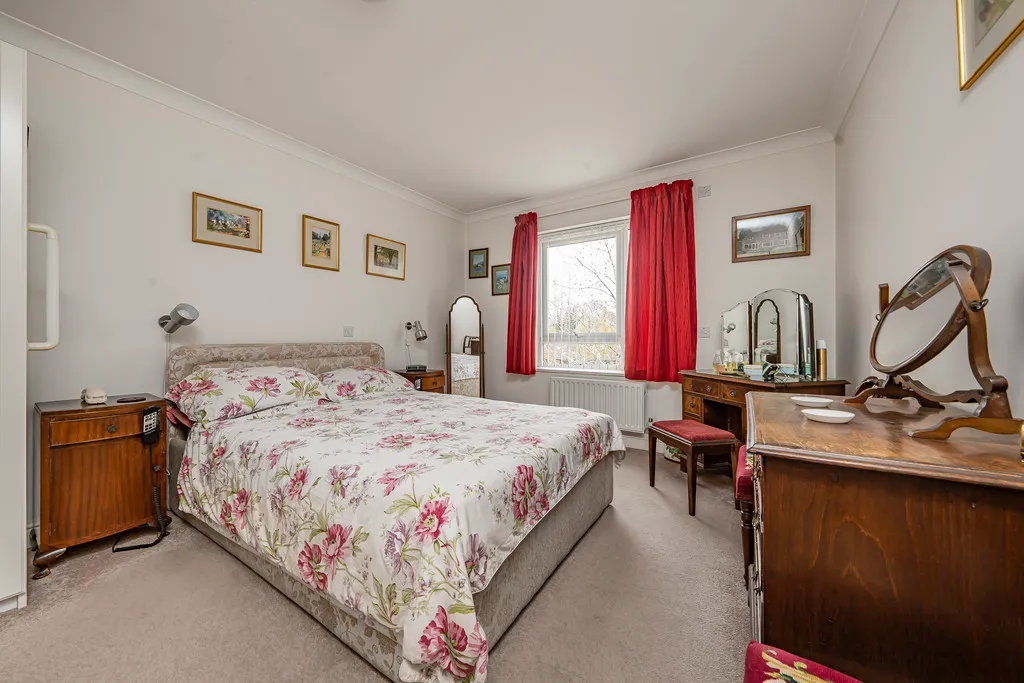 Patrons Way East, Denham Garden Village, photo 10