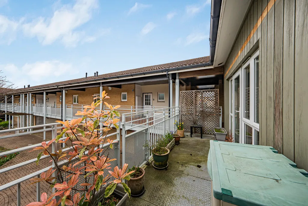 Patrons Way East, Denham Garden Village, photo 32