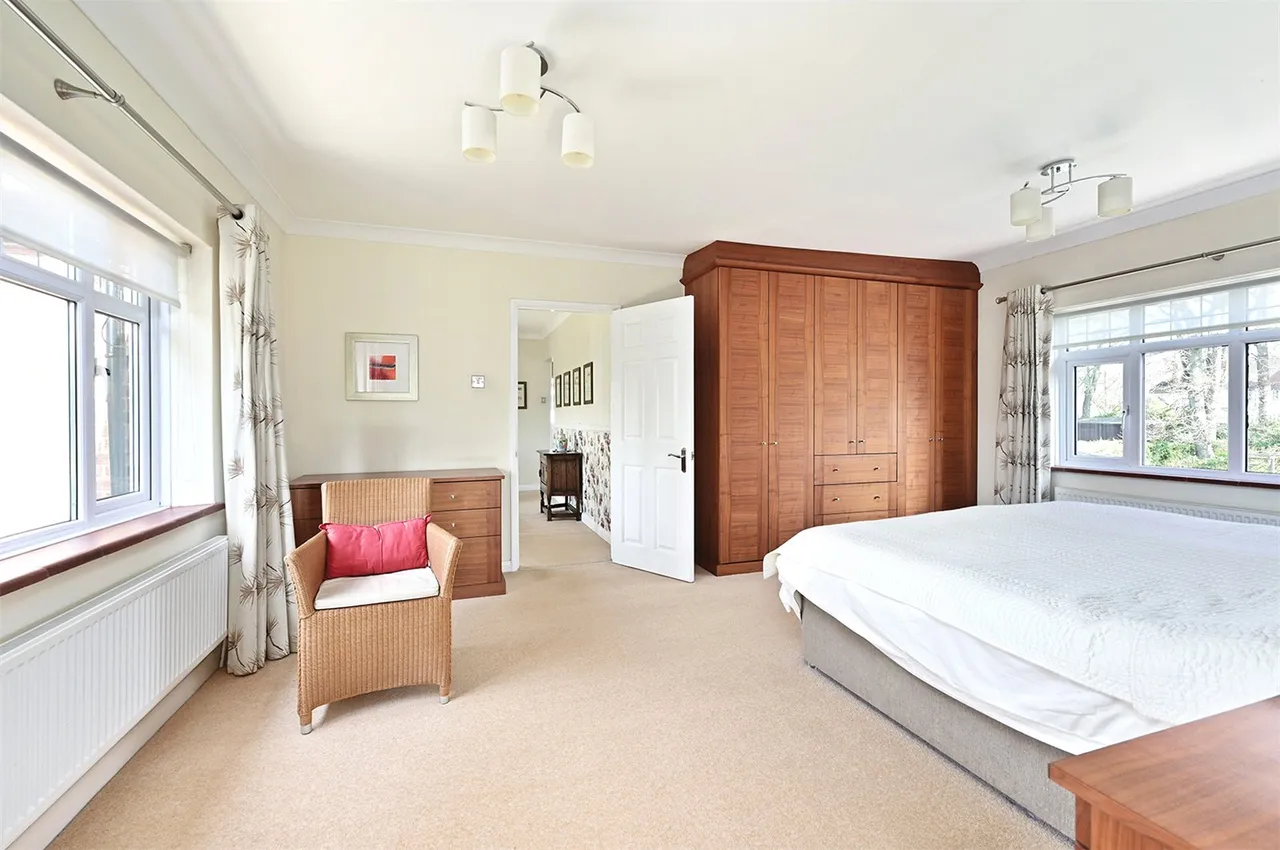 Vale Road, Ash Vale, Guildford, Surrey, GU12 5LW, photo 18