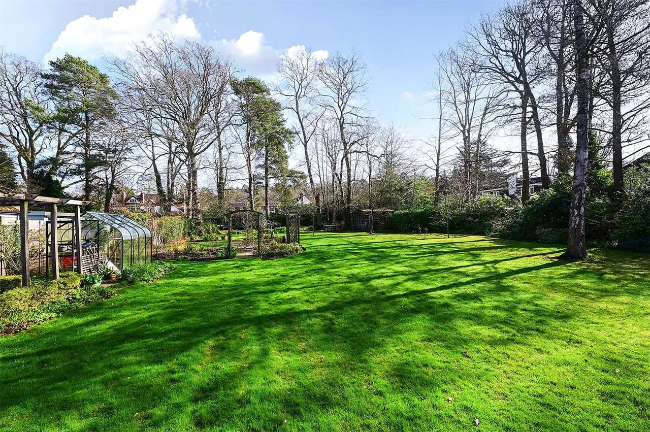Vale Road, Ash Vale, Guildford, Surrey, GU12 5LW, photo 23