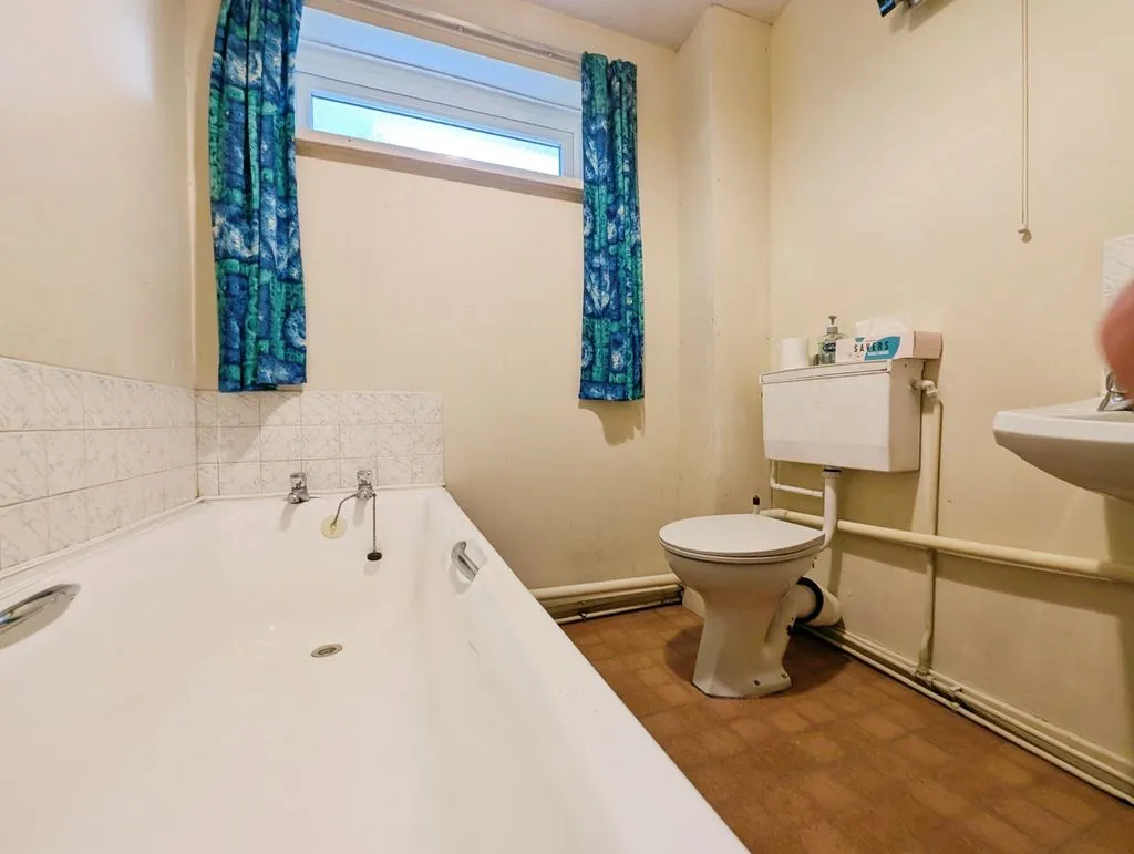Newcastle Upon Tyne NE15 7TF, NE15, photo 9