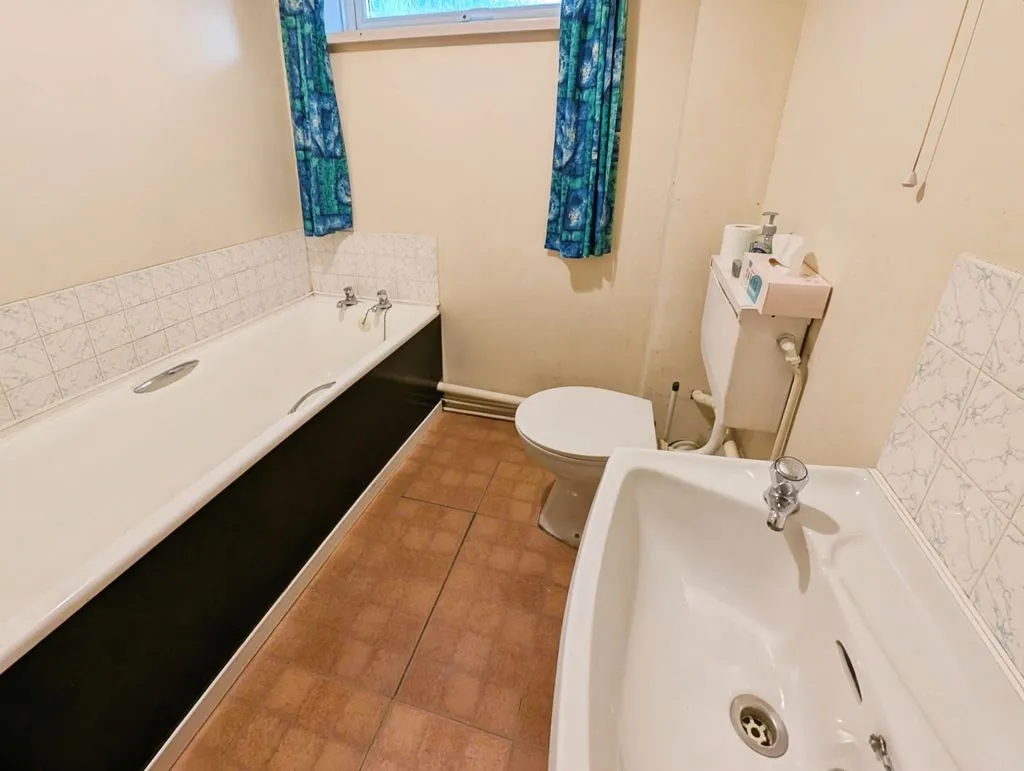 Newcastle Upon Tyne NE15 7TF, NE15, photo 8