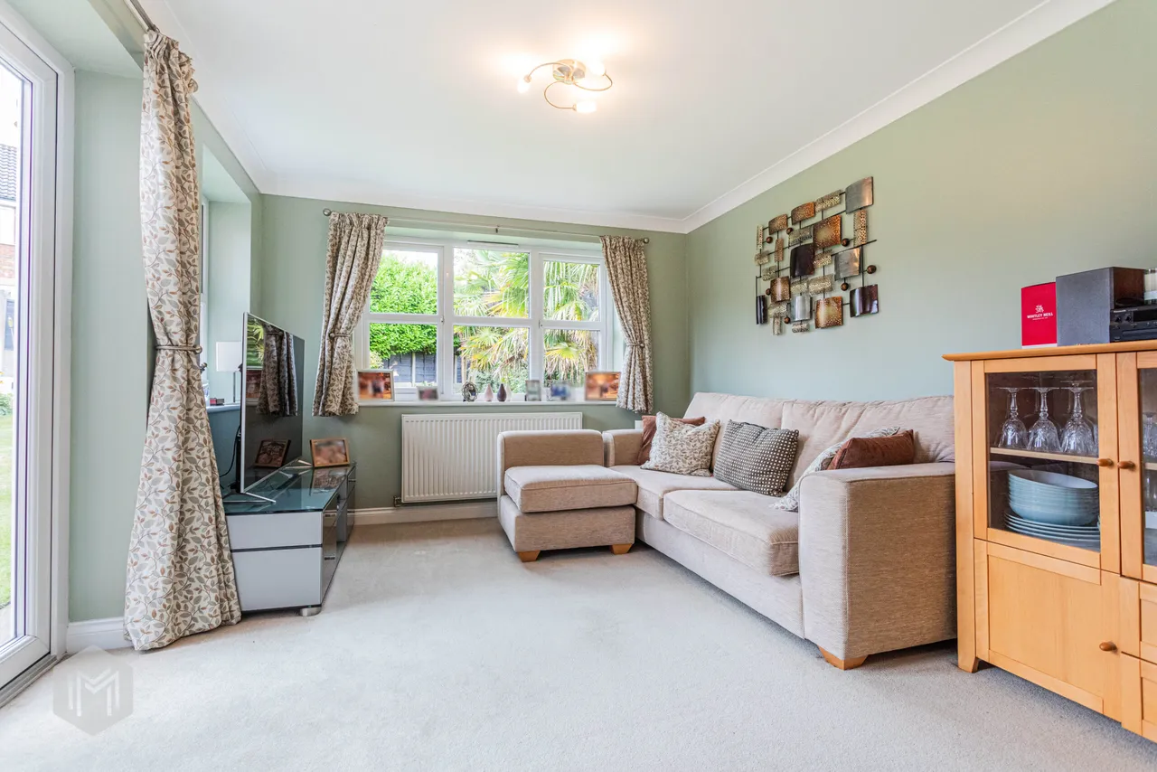 Radbourne Grove, Bolton, BL3 4TD, photo 11