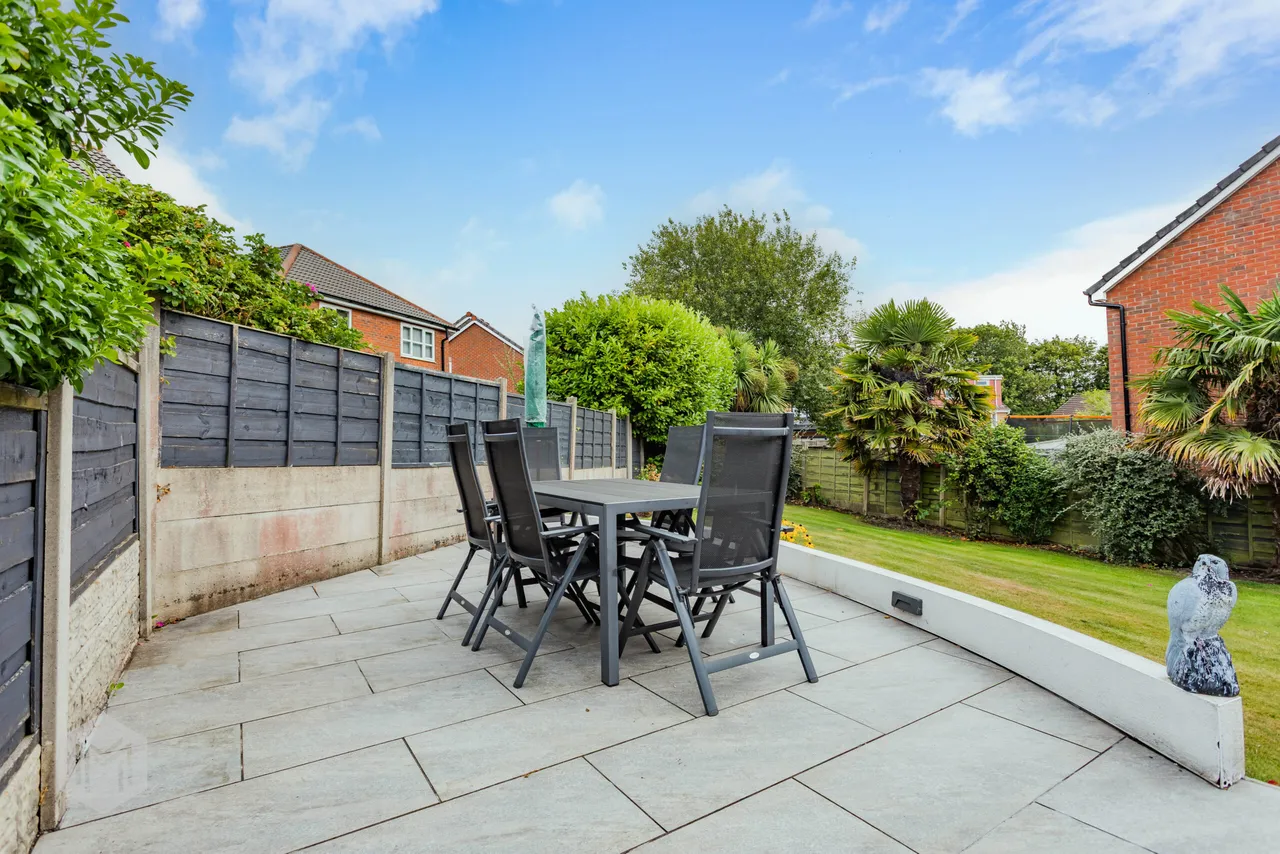 Radbourne Grove, Bolton, BL3 4TD, photo 27