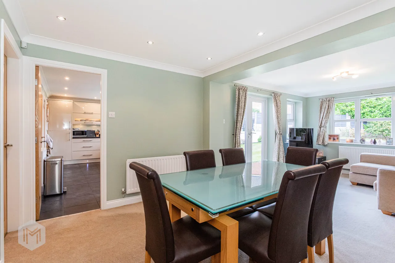 Radbourne Grove, Bolton, BL3 4TD, photo 10