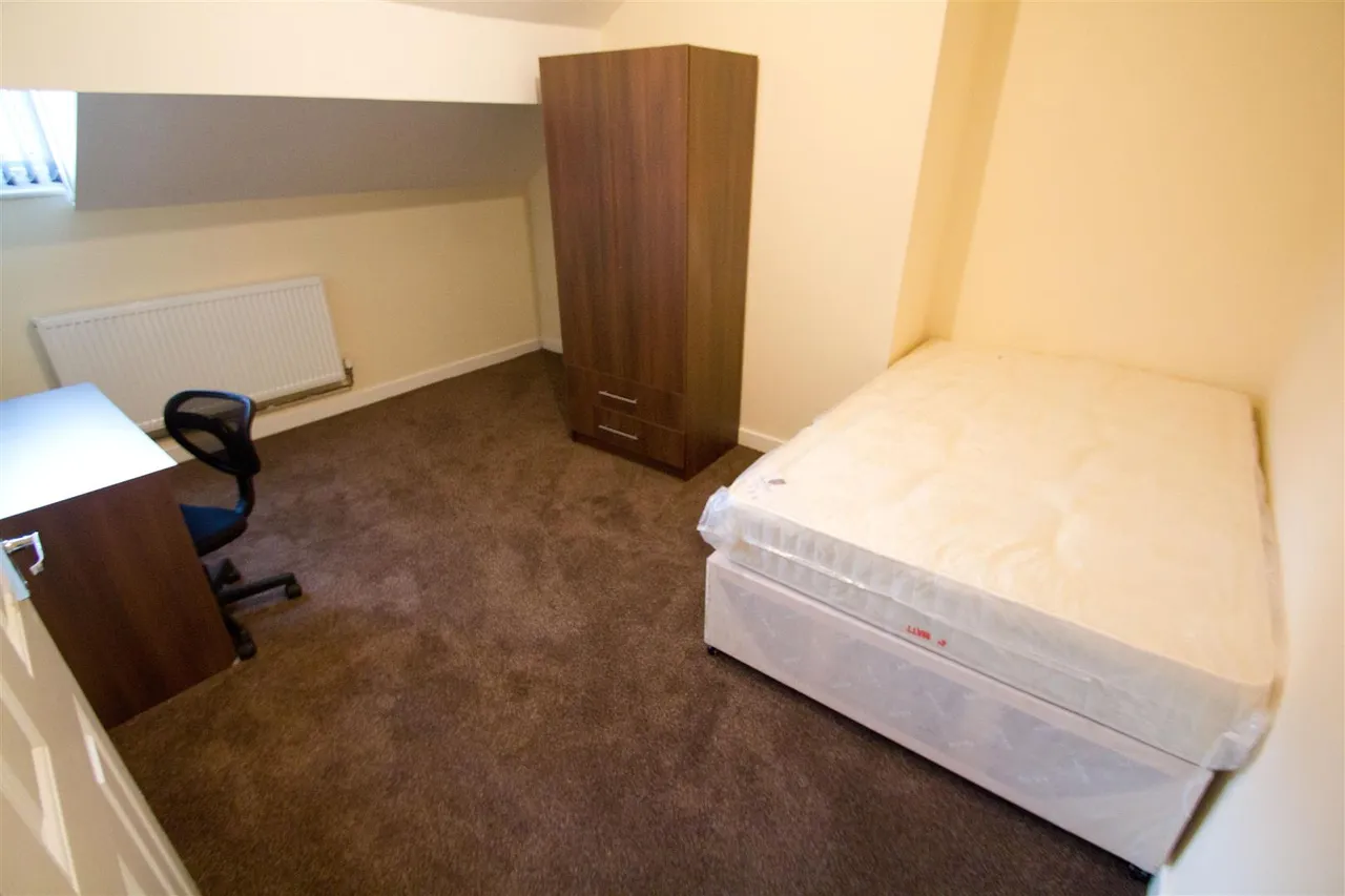 Brudenell Road, Hyde Park, LS6, photo 3