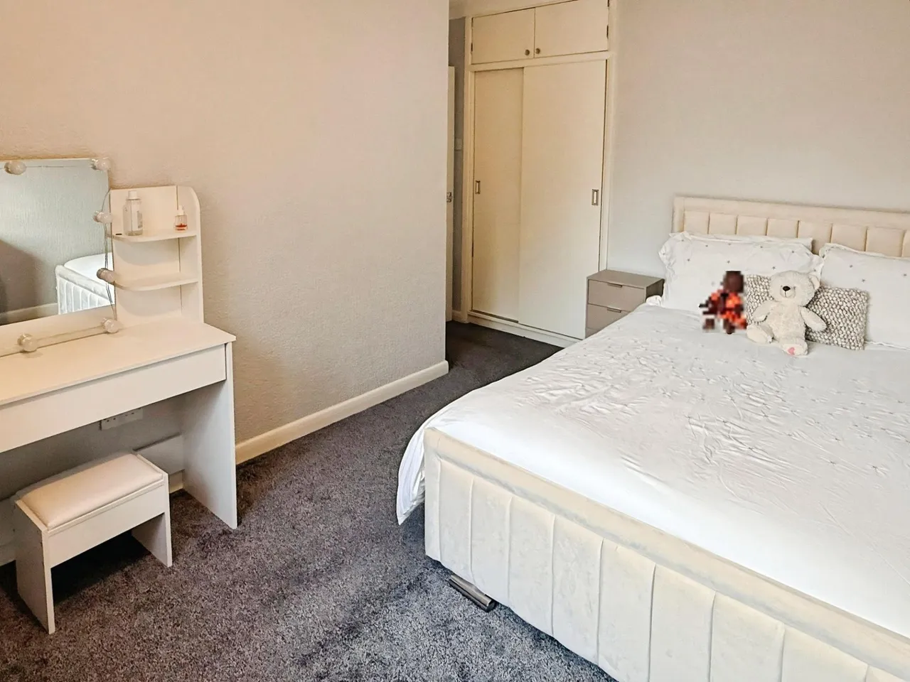 Angus Close, Thurnby, LE7, photo 14