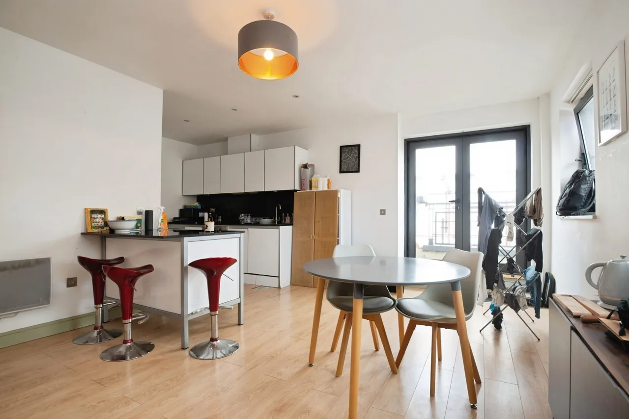 Galleon Way, CARDIFF, South Glamorgan, CF10, photo 6