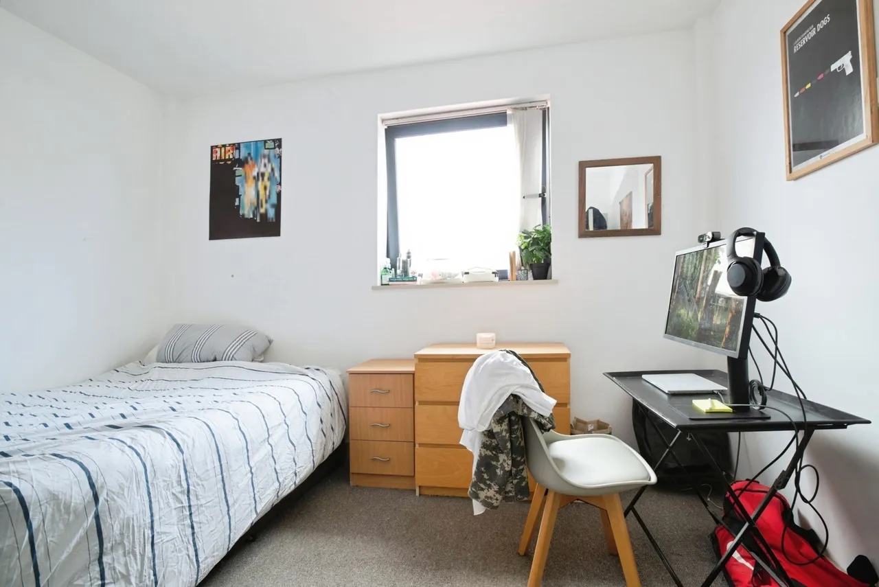 Galleon Way, CARDIFF, South Glamorgan, CF10, photo 11