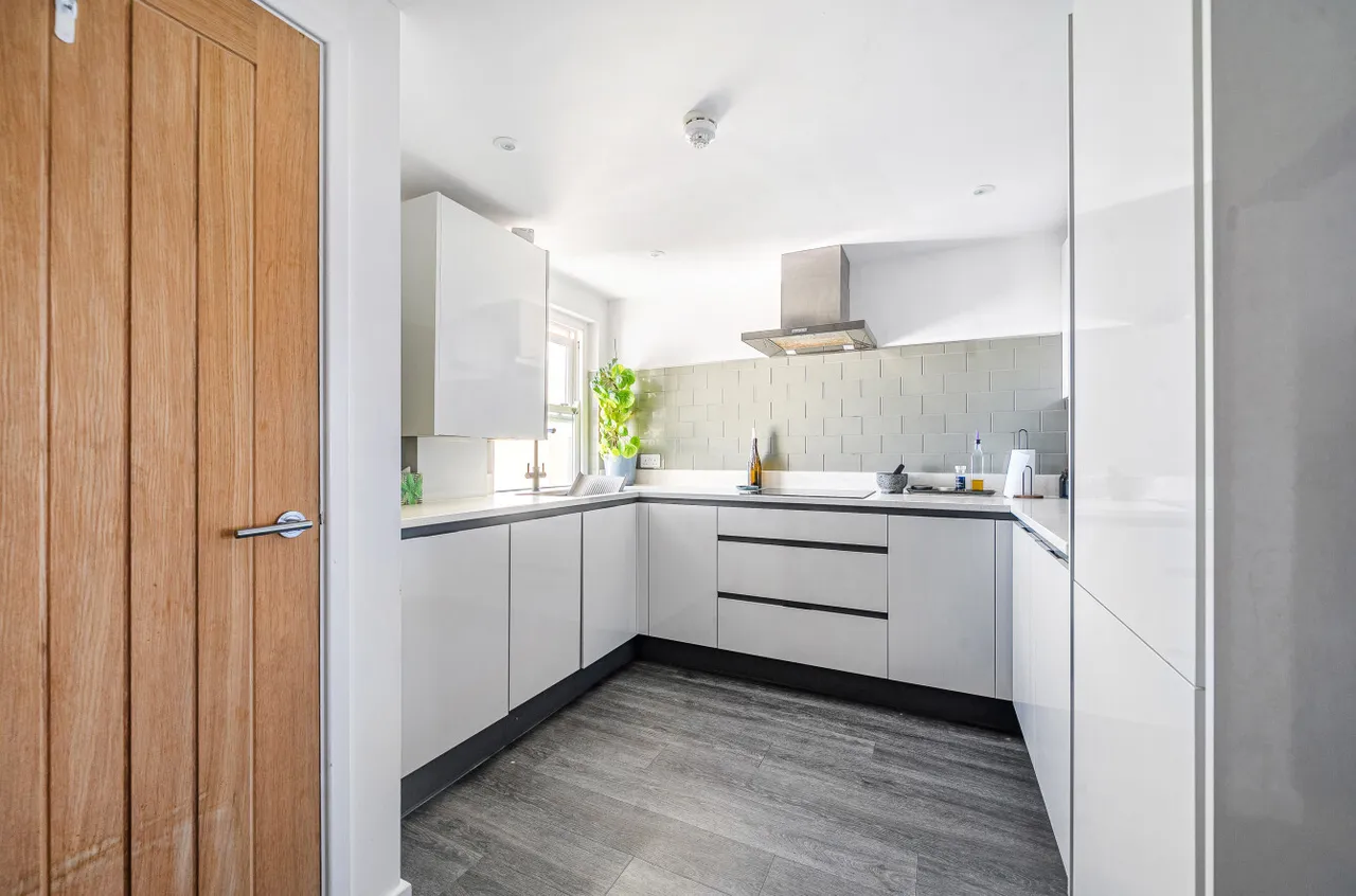 Cross Street, Hove, BN3, photo 9