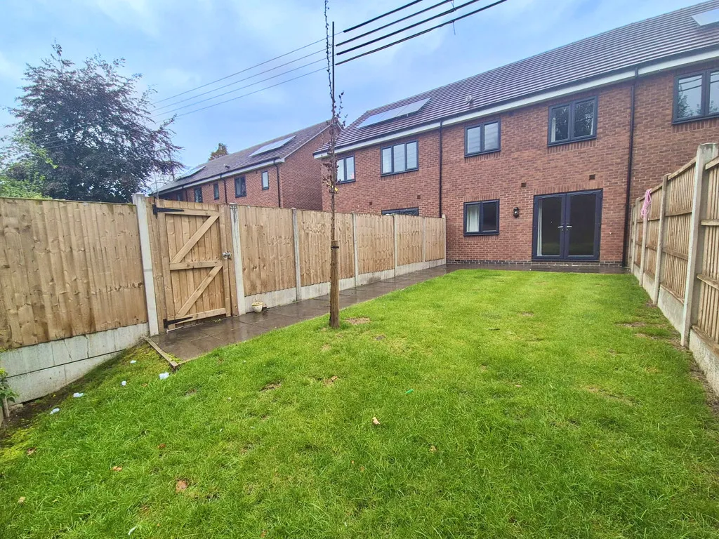 Guinea Close, Loggerheads, photo 13
