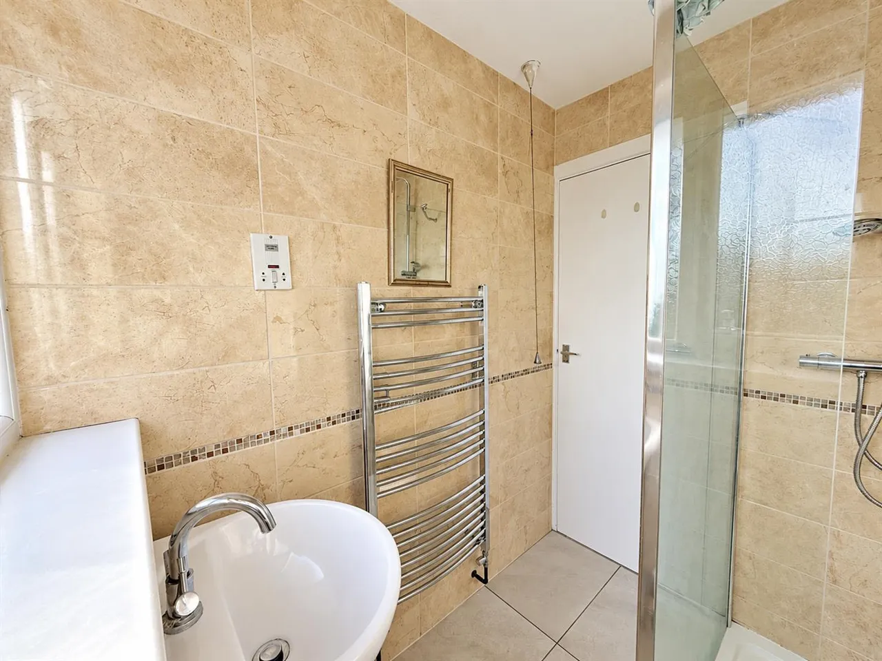 Holly Close, Heathfield, TN21, photo 12