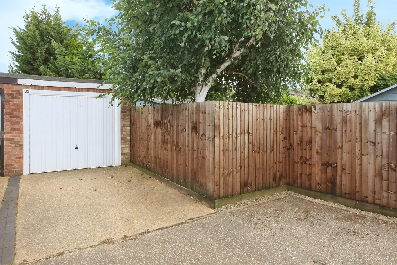 Elter Walk, Peterborough, PE4, photo 2