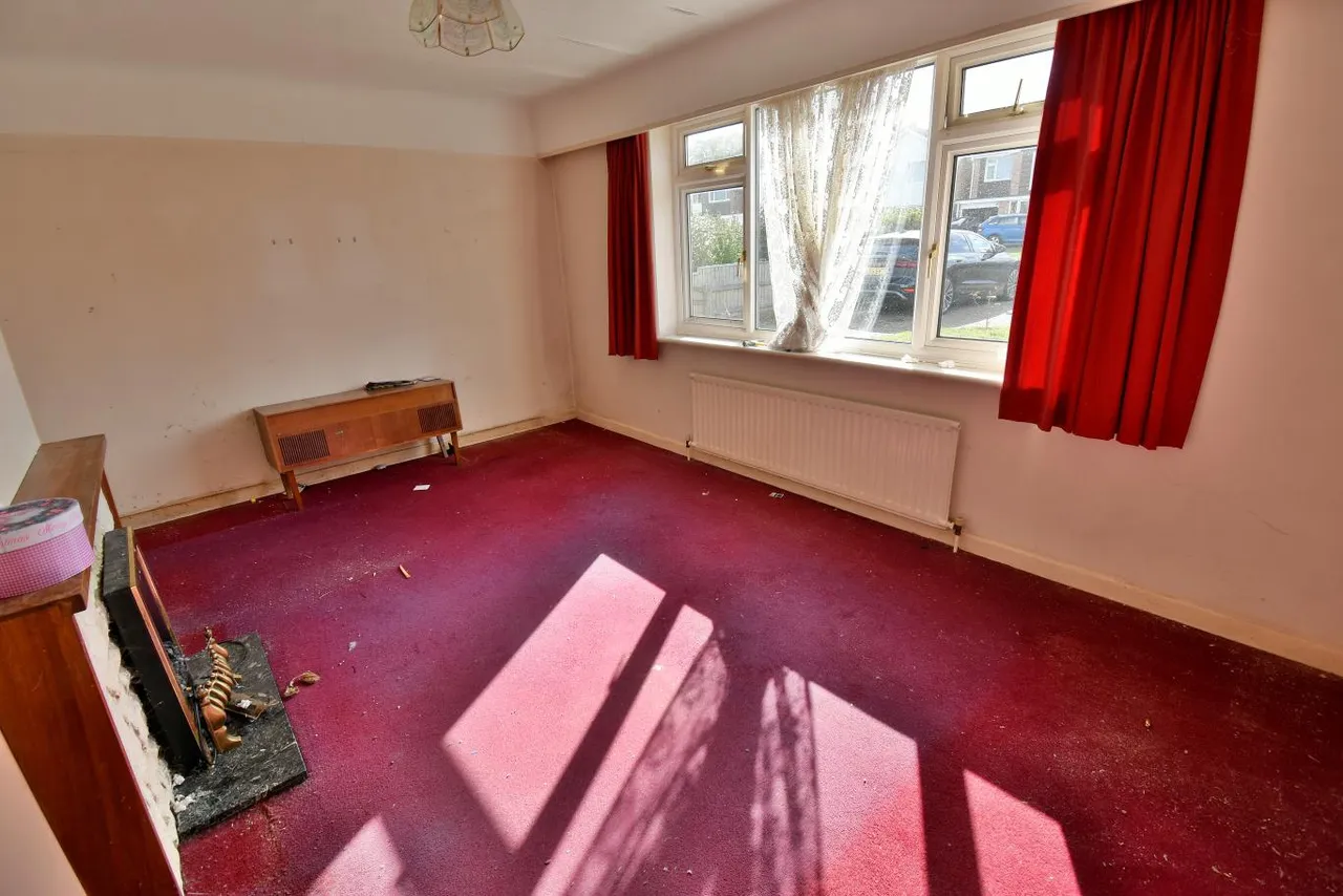 Glenmoor Road, BH22, photo 4