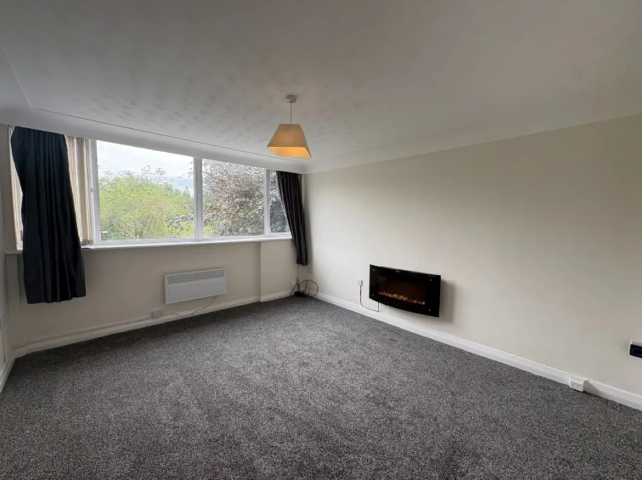 Woolton Road, Liverpool, photo 4