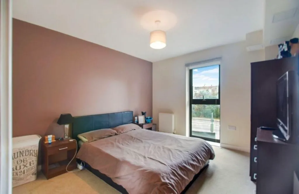 London Road, Dunstable, LU6, photo 4