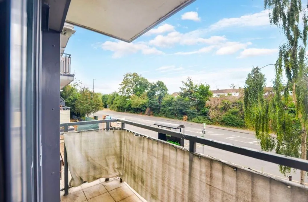 London Road, Dunstable, LU6, photo 7