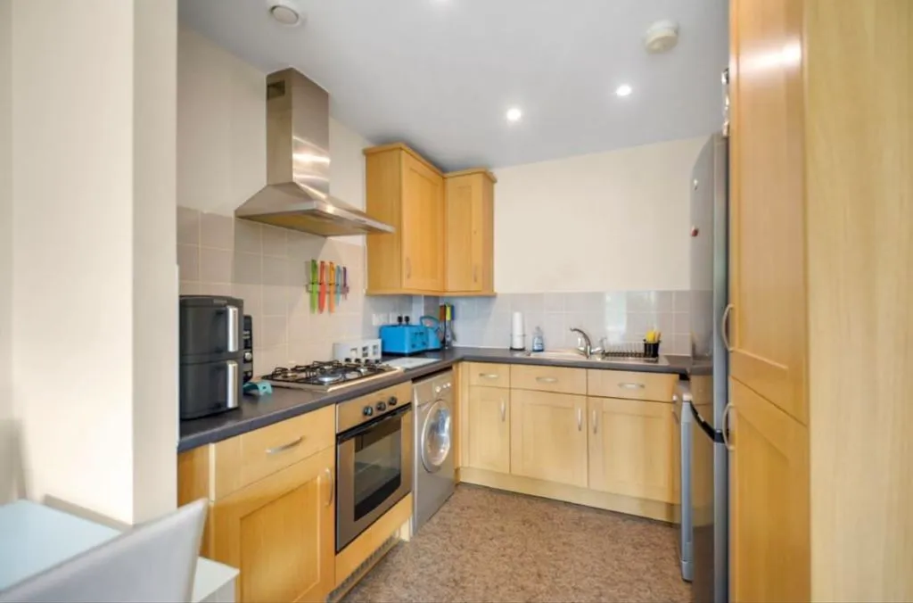 London Road, Dunstable, LU6, photo 3