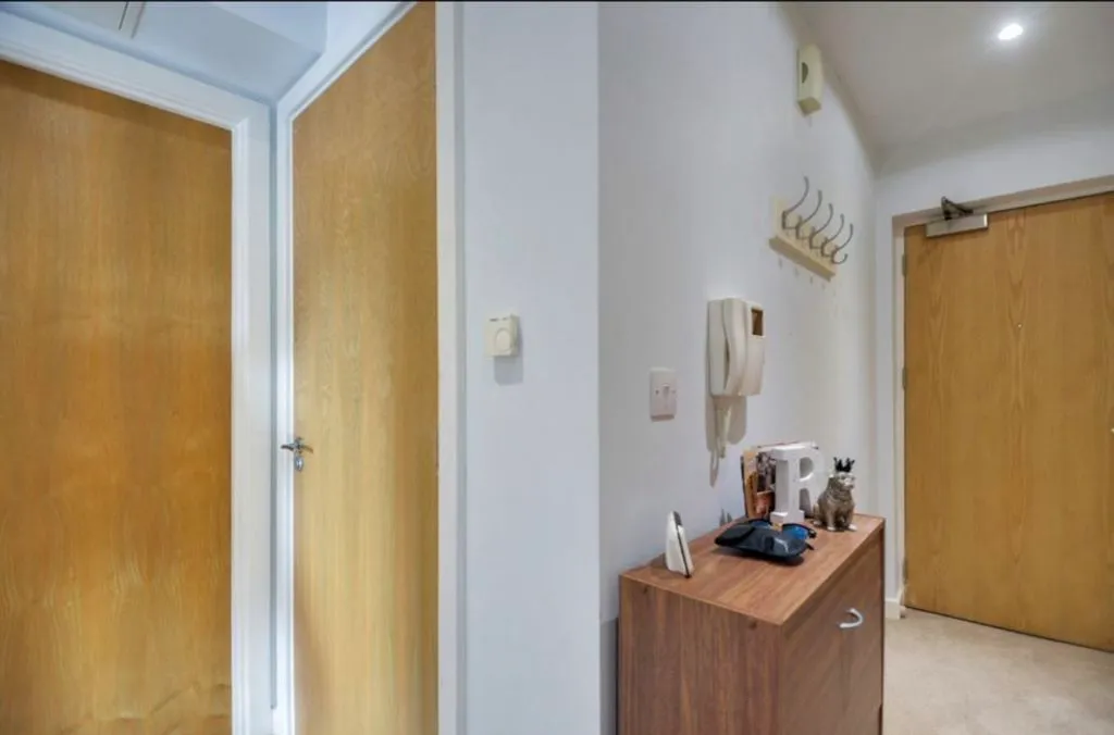 London Road, Dunstable, LU6, photo 9