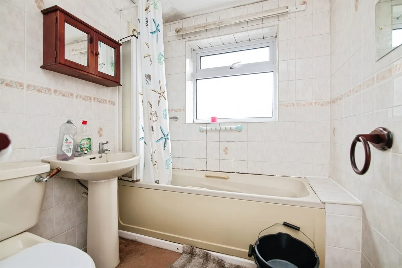Anderson Crescent, Birmingham, B43, photo 17